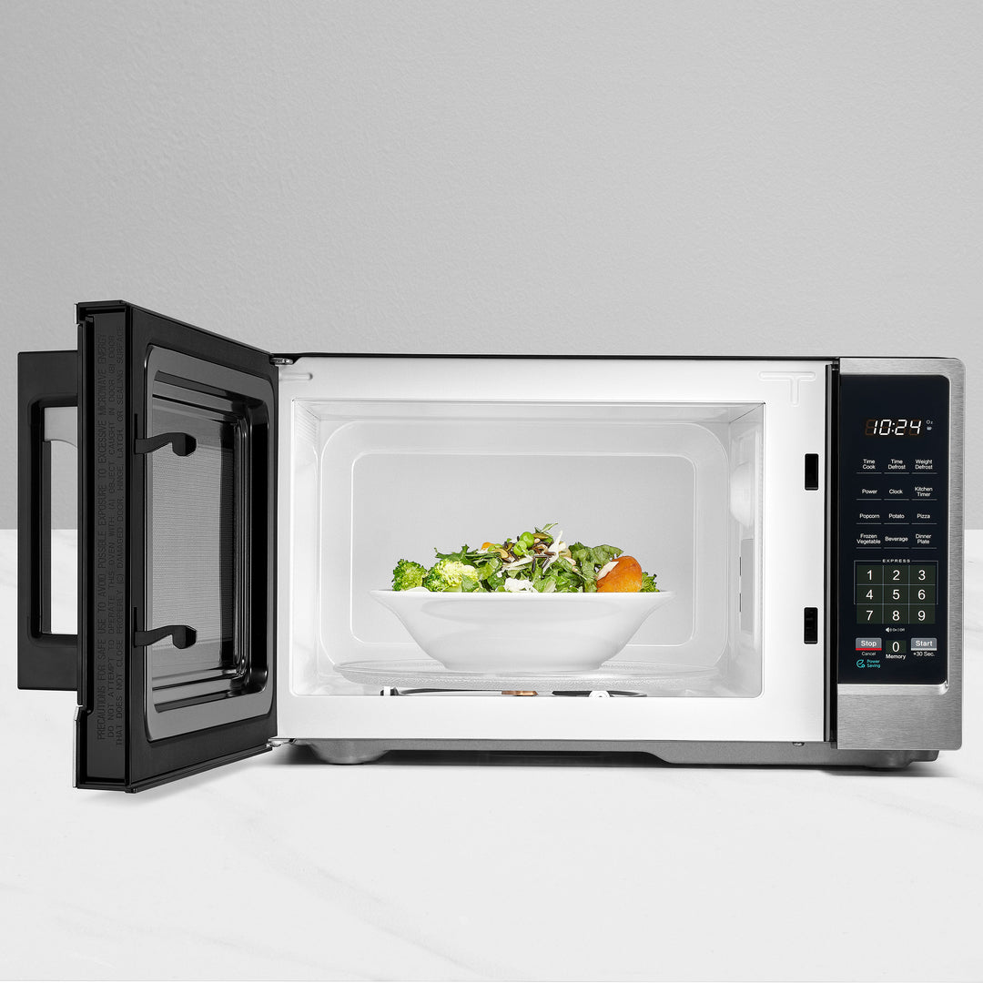 Insignia™ - .9 Cu. Ft. Compact Countertop Microwave - Stainless Steel_3