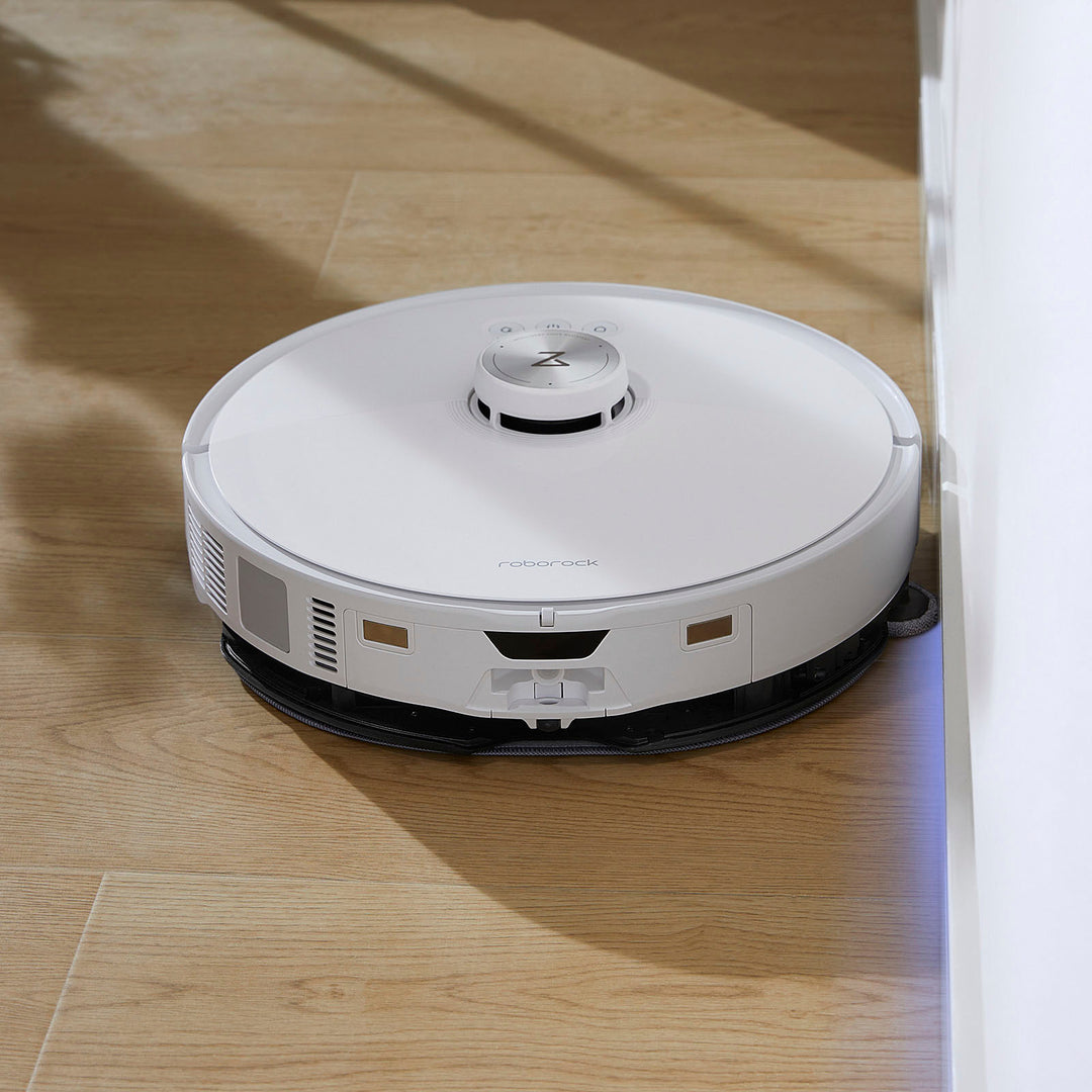 Roborock - S8 MaxV Ultra Robot Vacuum and Mop with FlexiArm Design Side Brush, 10,000 Pa Suction and 8-in-1 RockDock Ultra - White_2