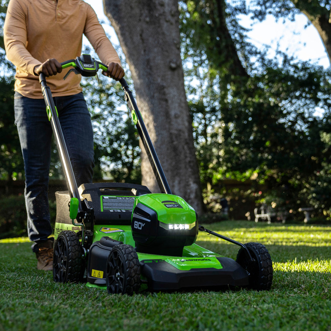 Greenworks - Refurbished 80V 21" Self-Propelled Lawn Mower (1 x 4.0 Ah Battery and 1 x Charger) - Green_7