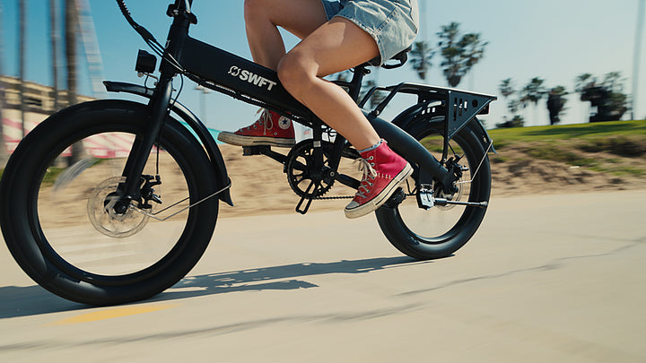 SWFT - F.X E-Bike w/ 25mi Max Operating Range & 20 mph Max Speed - Black_11