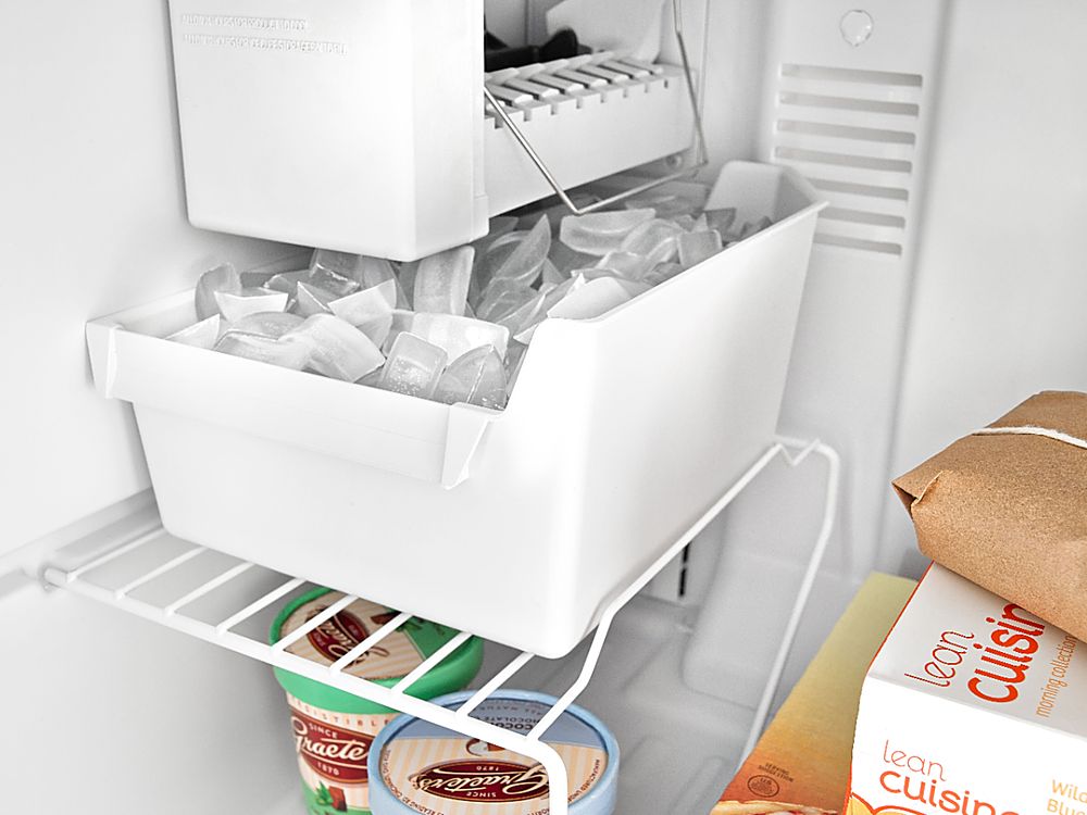 Amana - 14.4 Cu. Ft. Top-Freezer Refrigerator with Dairy Bin - White_1