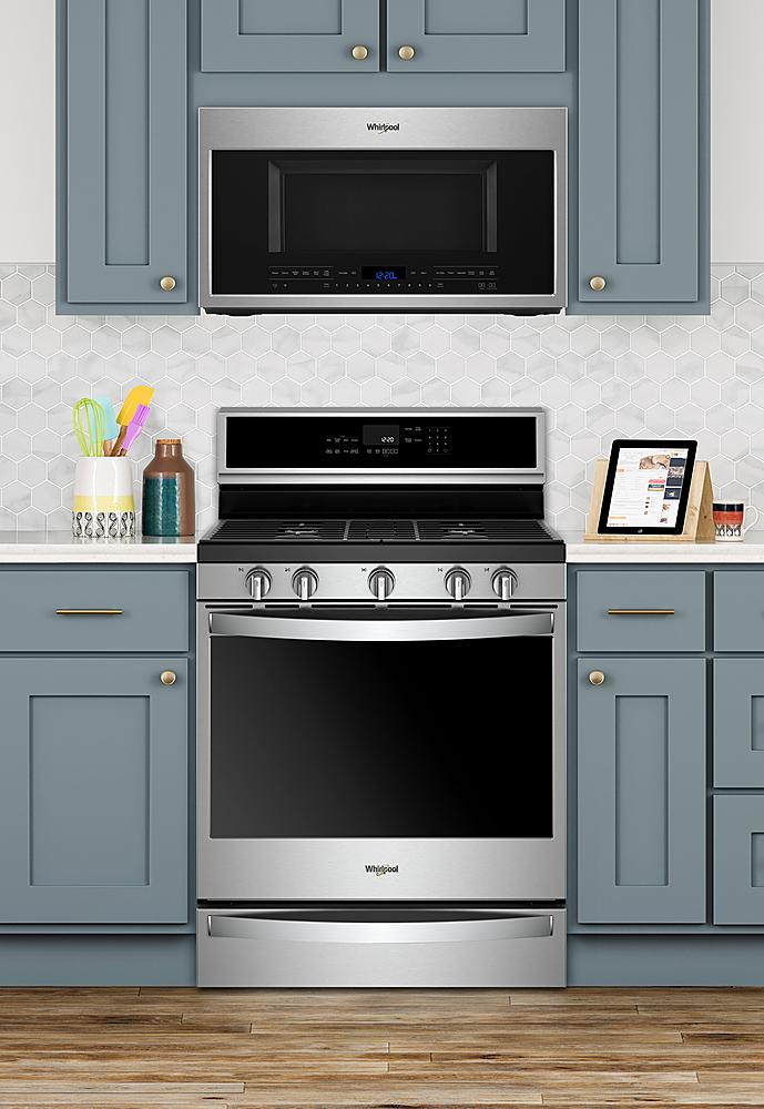 Whirlpool - 5.8 Cu. Ft. Freestanding Gas Convection Range with Self-Cleaning - Stainless Steel_8