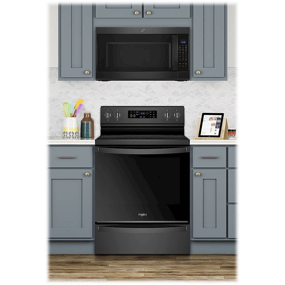 Whirlpool - 6.4 Cu. Ft. Self-Cleaning Freestanding Electric Convection Range - Black_8
