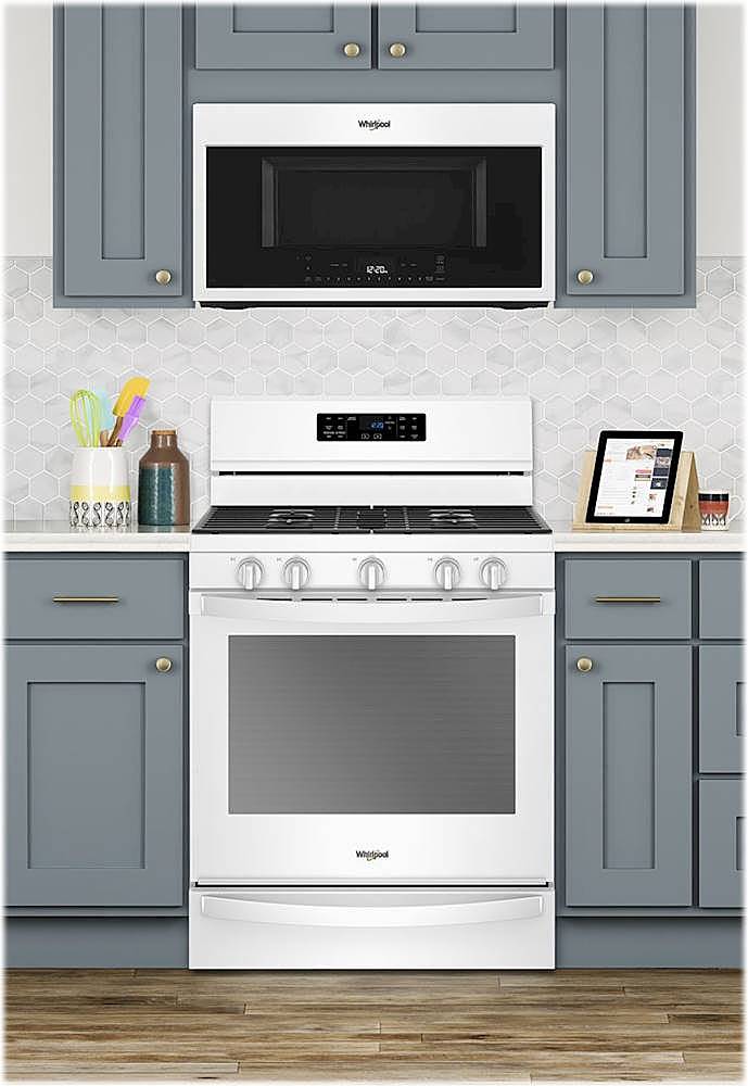 Whirlpool - 5.8 Cu. Ft. Self-Cleaning Freestanding Gas Convection Range - White_6