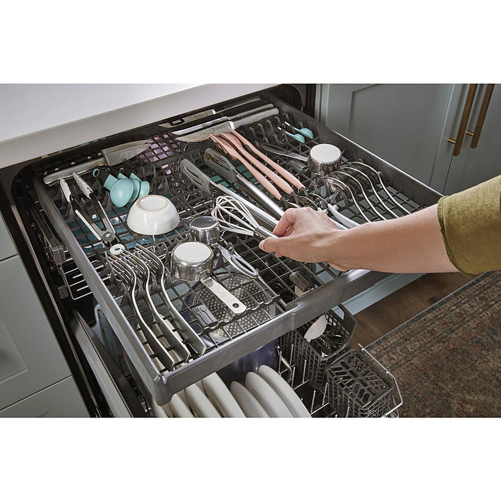 Whirlpool - 24" Top Control Built-In Stainless Steel Tub Dishwasher with 3rd Rack and 47 dBA - Stainless Steel_6