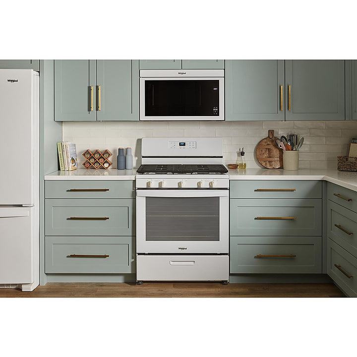 Whirlpool - 5.1 Cu. Ft. Freestanding Gas Range with Edge to Edge Cooktop - White_11