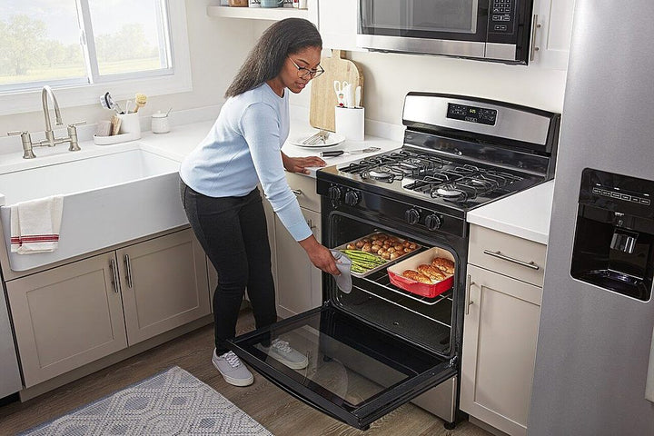 Amana - 5.1 Cu. Ft. Freestanding Gas Range with Bake Assist Temps - Stainless Steel_11