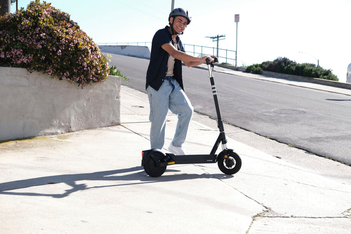 OKAI - Neon Ultra ES40 Foldable Electric Scooter w/ 43.5 Miles Max Operating Range & 24 mph Max Speed - Black_16