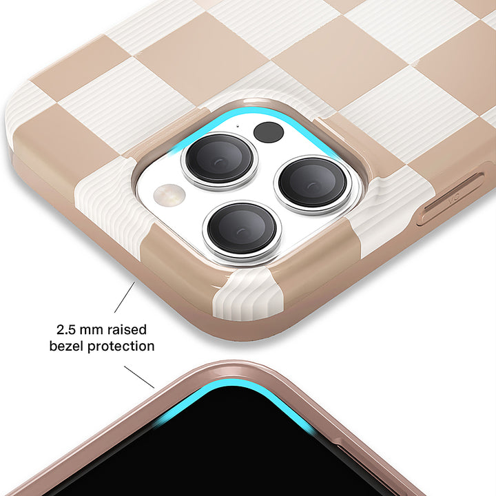 Velvet Caviar - Checkered MagSafe iPhone 15 Pro Max Case - Nude_4