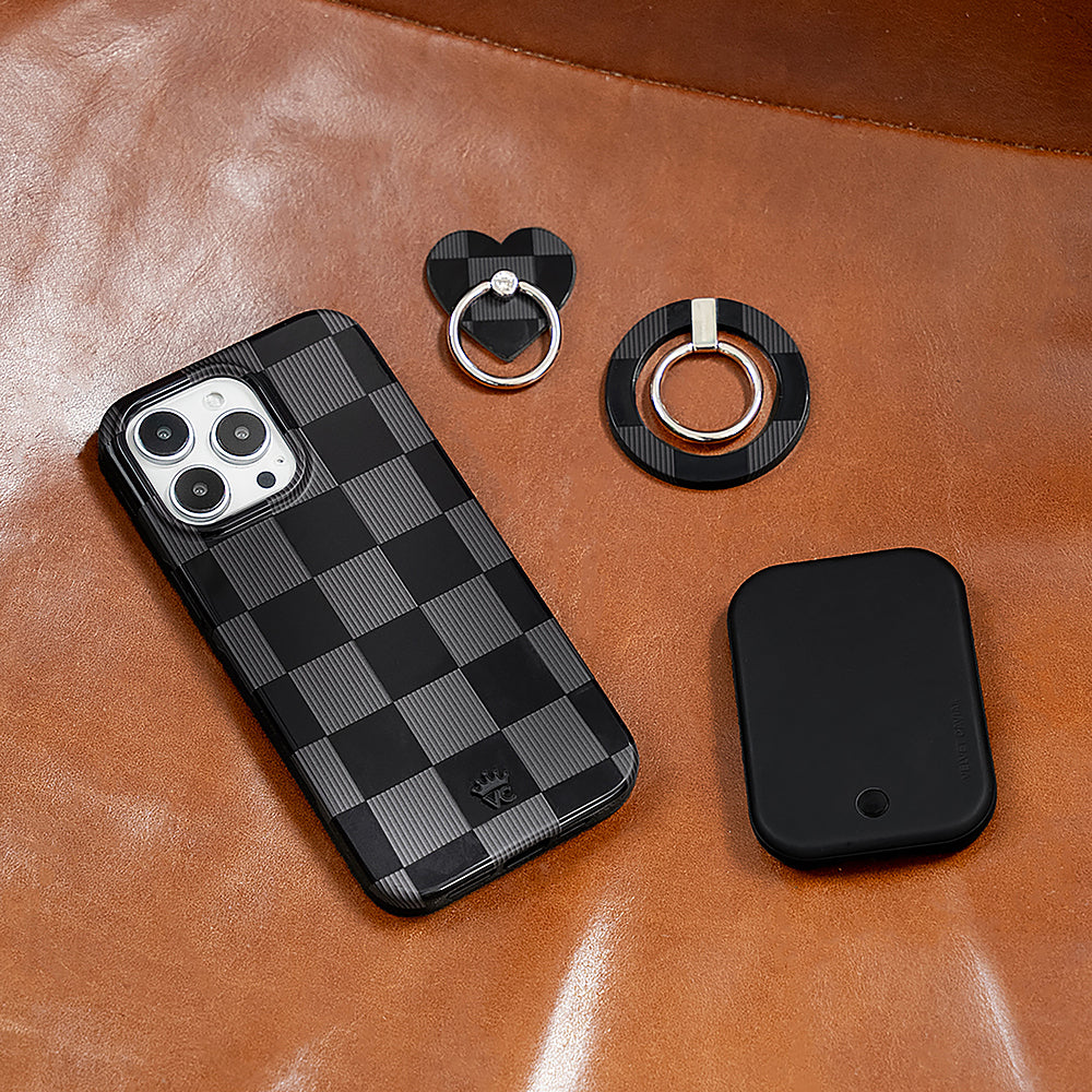 Velvet Caviar - Checkered MagSafe iPhone 15 Pro Case - Noir Vibe_6