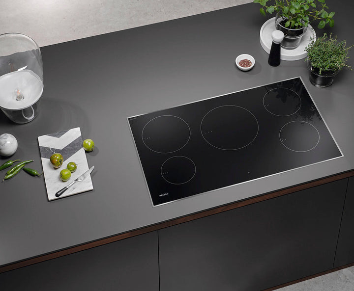 Miele KM 7740 FR (Stainless steel) - Black_1