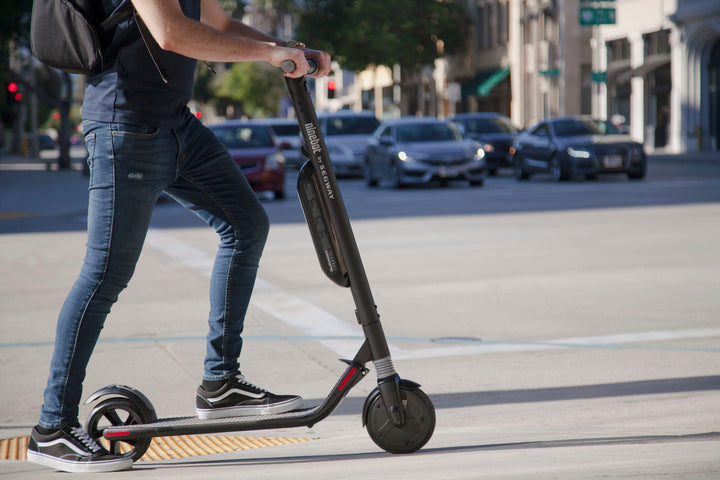 Segway - ES3 Plus Kick Scooter w/28 mi Max Operating Range & 18.6 mph Max Speed - Black_4