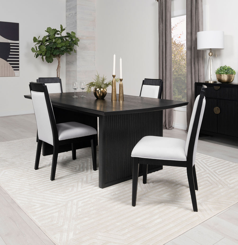 Brookmead 5-piece Rectangular Dining Set with 18" Removable Extension Leaf Black_0