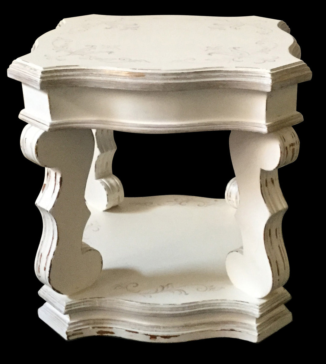 Cabo Blanco Grand End Table_0