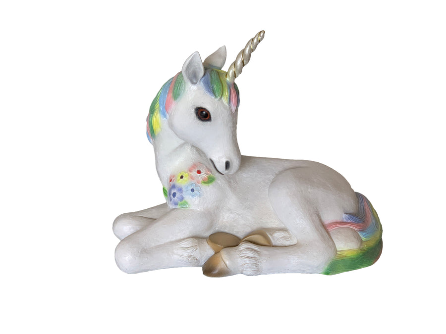 Unicorn Foal Resting Rainbow_0