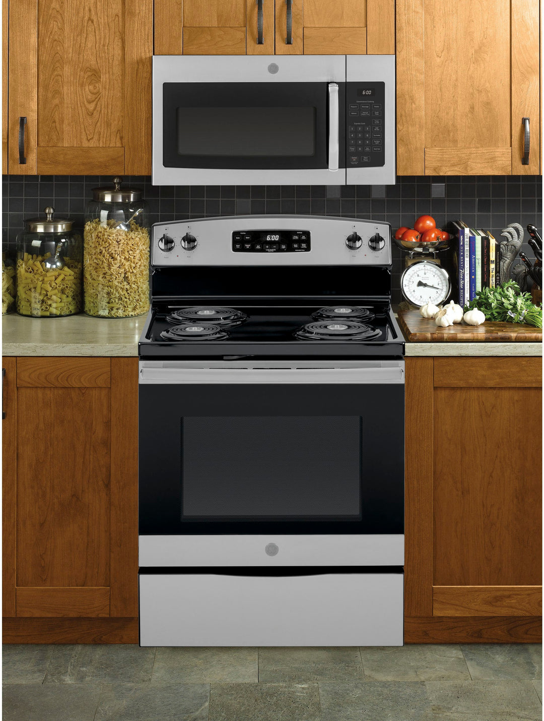 GE - 1.6 Cu. Ft. Over-the-Range Microwave - Stainless steel_7