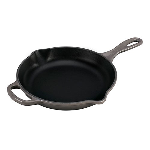 9" Signature Cast Iron Skillet Oyster_0