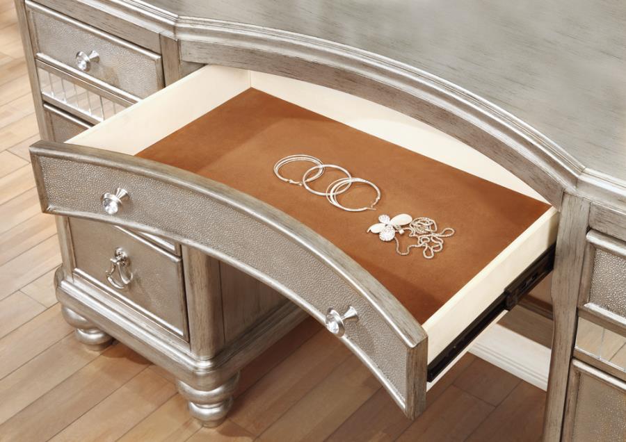 9-drawer Vanity Desk Metallic Platinum_1