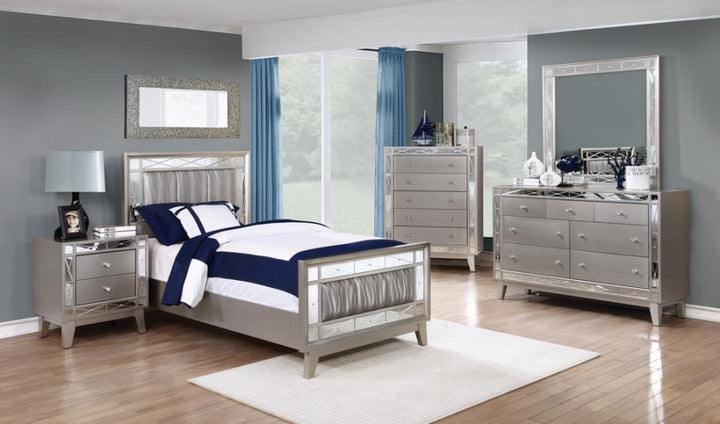 Leighton Twin Panel Bed with Mirrored Accents Mercury Metallic_1