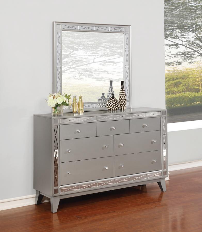 Leighton 7-drawer Dresser Metallic Mercury_10