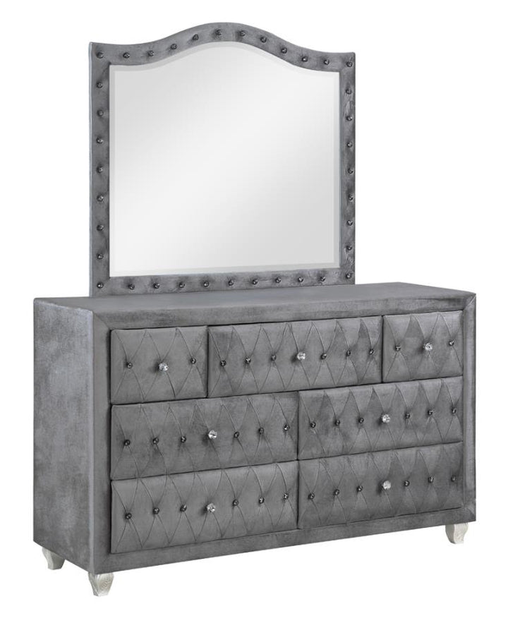 Deanna 4-piece Tufted California King Bedroom Set Grey_4