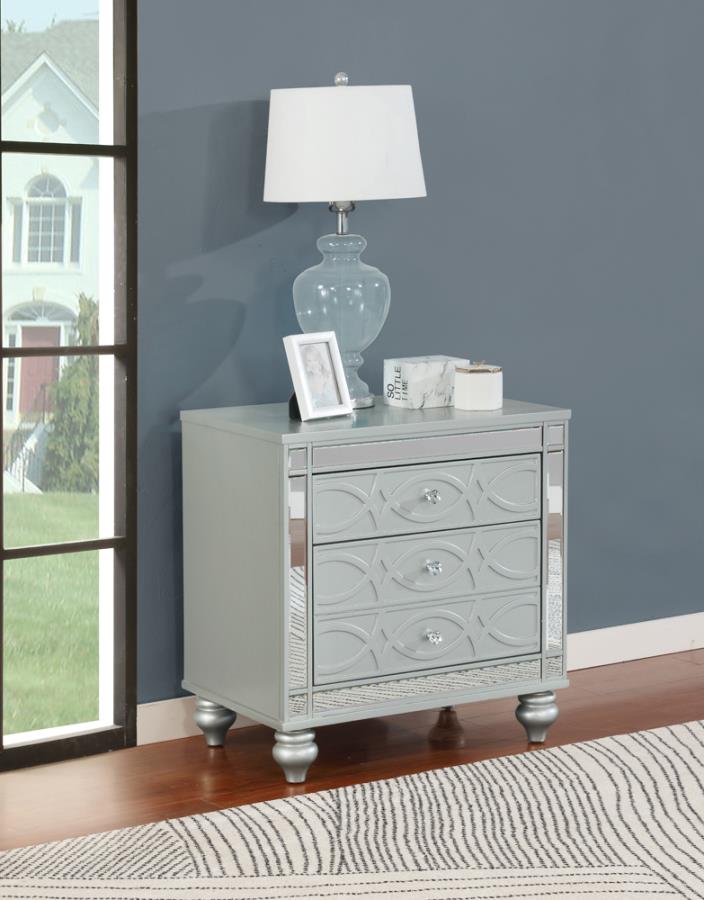 Gunnison 2-drawer Nightstand Silver Metallic_0