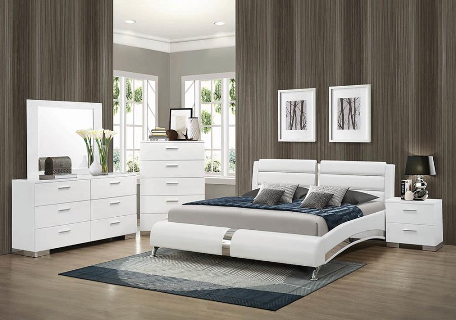 Jeremaine California King Upholstered Bed White_0
