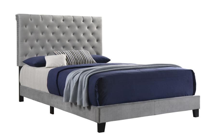 Warner Eastern King Upholstered Bed Grey_1