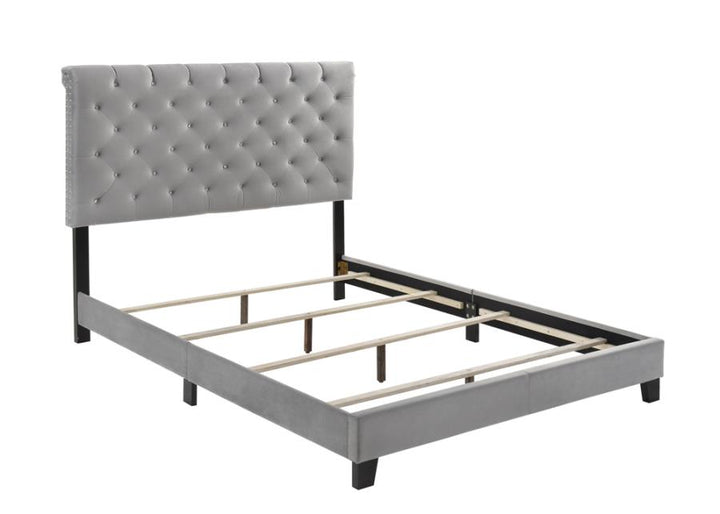 Warner Queen Upholstered Bed Grey_2