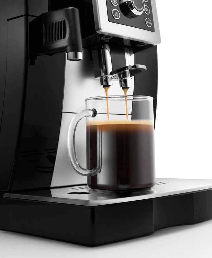 De'Longhi - Magnifica S Espresso Machine with 15 bars of pressure and intergrated grinder - Silver/Black_4