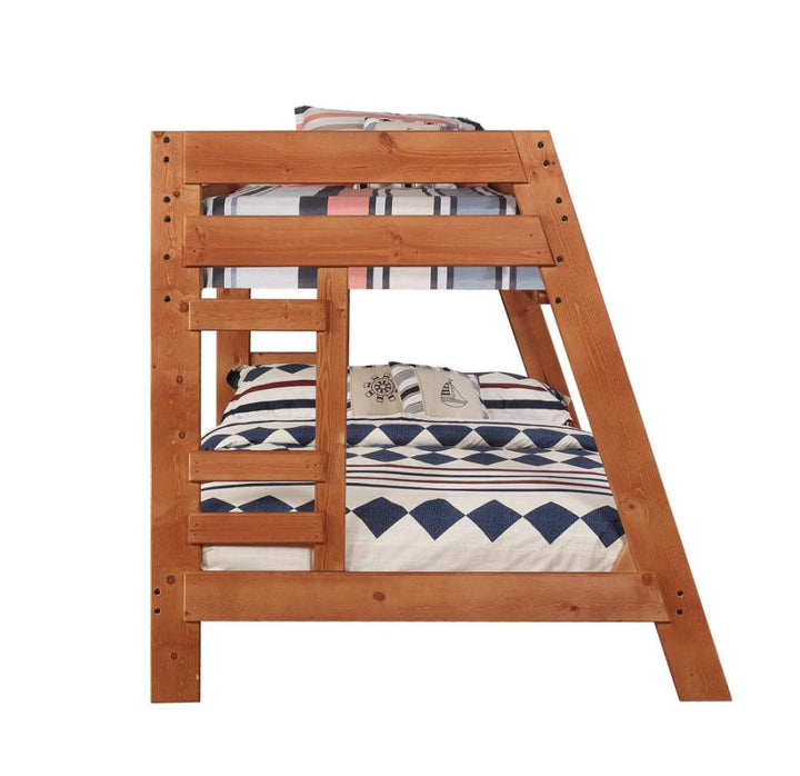 Wrangle Hill Twin over Full Bunk Bed with Built-in Ladder Amber Wash_7