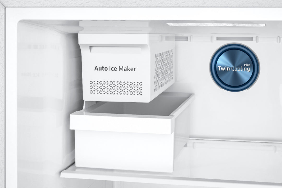 Samsung - 17.6 Cu. Ft. Top-Freezer Refrigerator - White_11