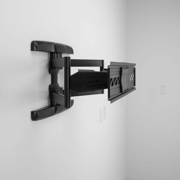 Insignia™ - Full-Motion Wall Mount for 47" - 90" TVs up to 130 lbs. - Extends 25.2” - Black_12