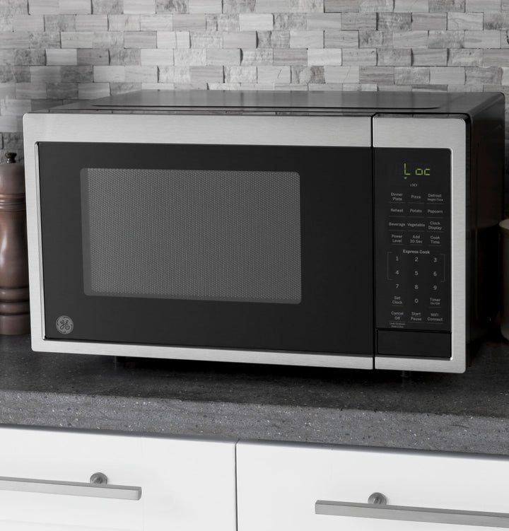 GE - 0.9 Cu. Ft. Capacity Smart Countertop Microwave Oven with Scan-to-Cook Technology - Stainless steel_4