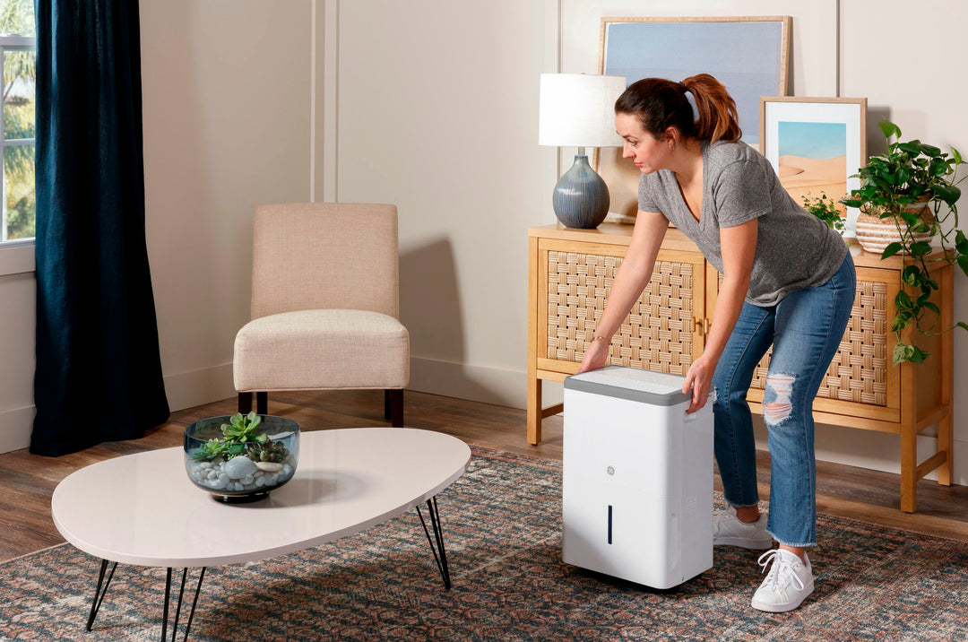 GE - 35-Pint Portable Dehumidifier with Smart Dry - White_8