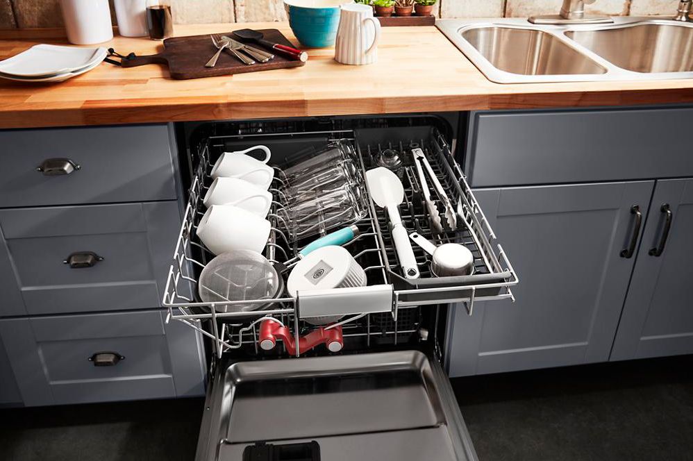 KitchenAid - Top Control Built-In Dishwasher with Stainless Steel Tub, FreeFlex™ Third Rack, 44dBA - Stainless steel_3