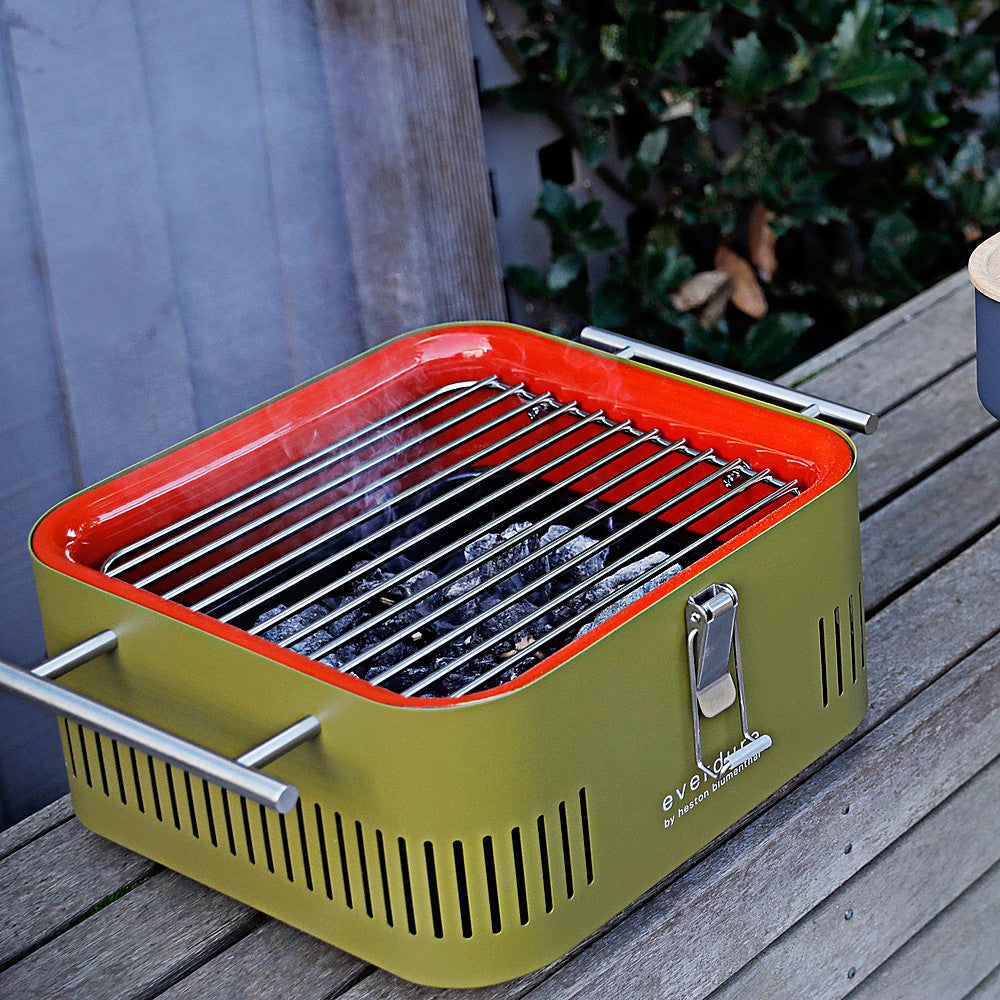Everdure by Heston Blumenthal - CUBE Charcoal Grill - Graphite_1