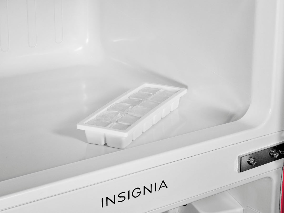 Insignia™ - Retro 3.1 cu. ft.  Mini Fridge with Top Freezer - Red_5