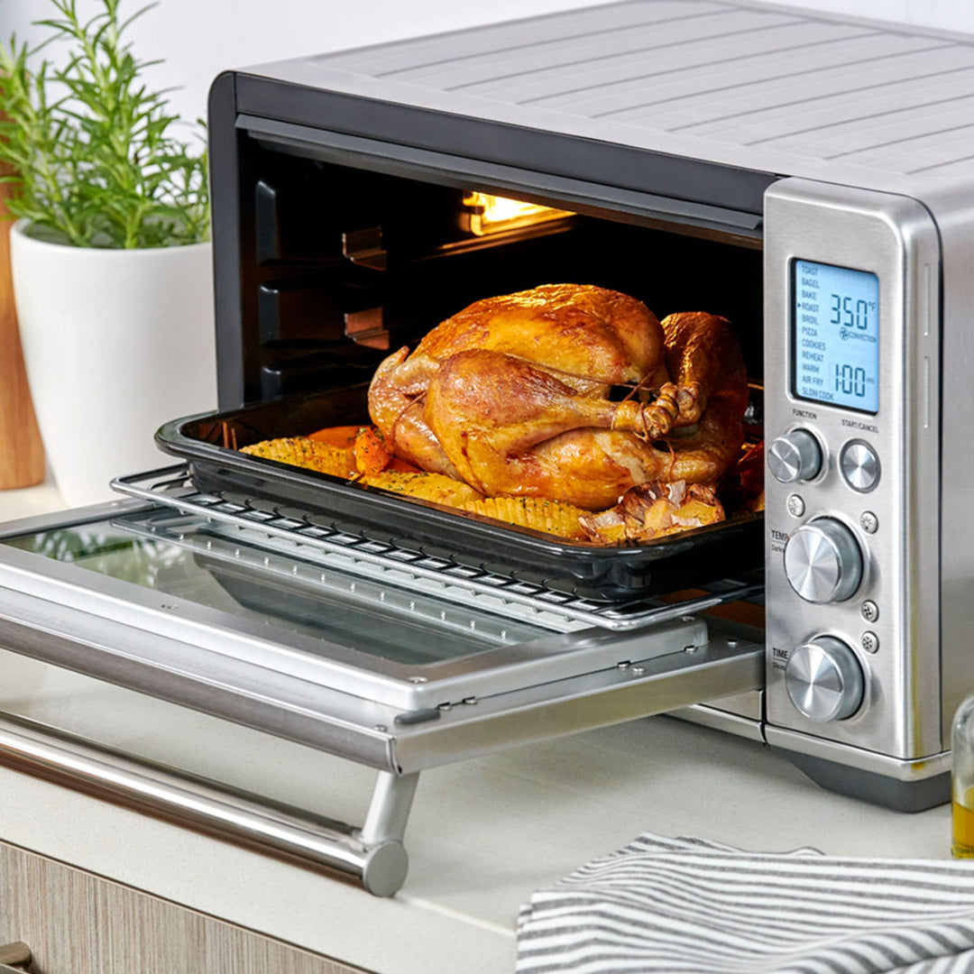 the Breville Smart Oven Air Fryer - Brushed Stainless Steel_6