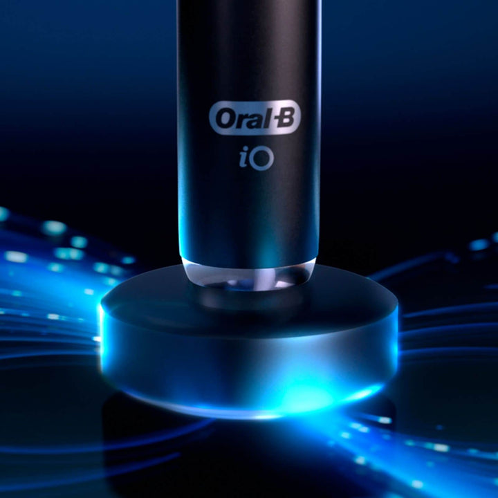 Oral-B - iO Series 9 Connected Rechargeable Electric Toothbrush - Onyx Black_7