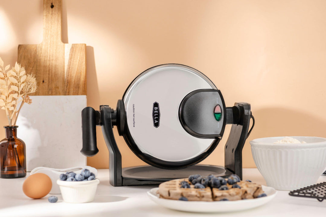 Bella - Non-Stick Rotating Belgian Waffle Maker - Stainless Steel_7