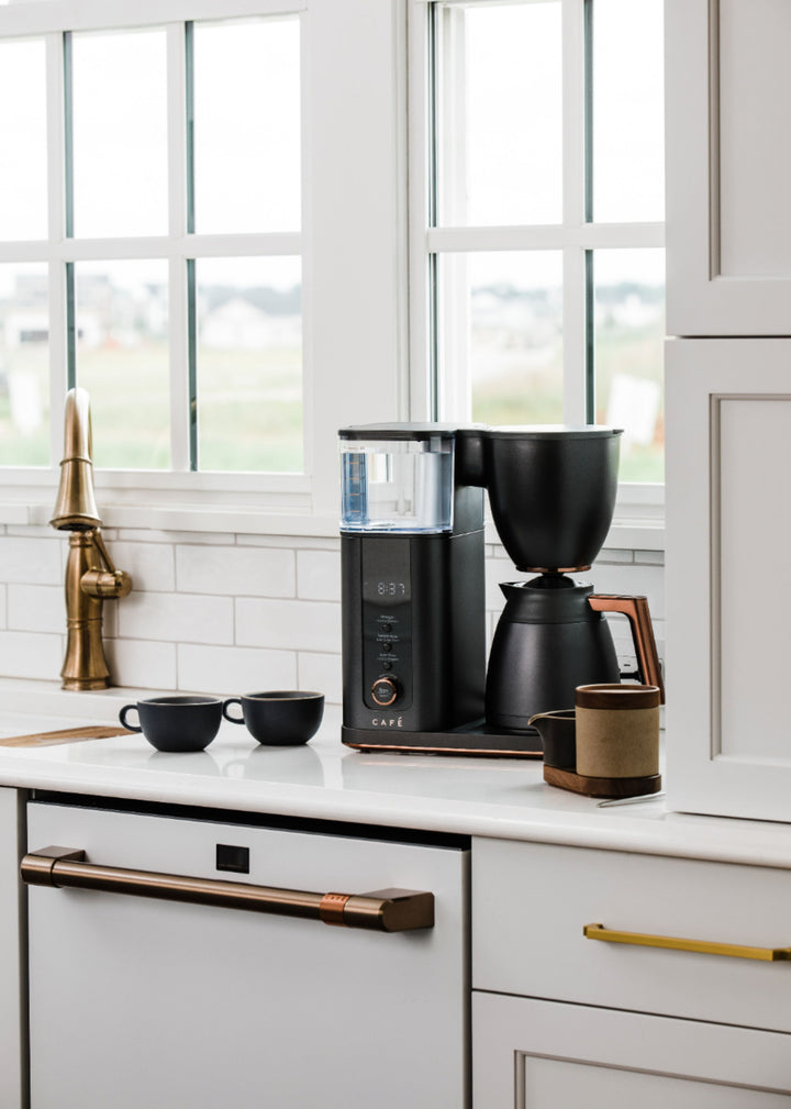 Café - Smart Drip 10-Cup Coffee Maker with WiFi - Matte Black_2
