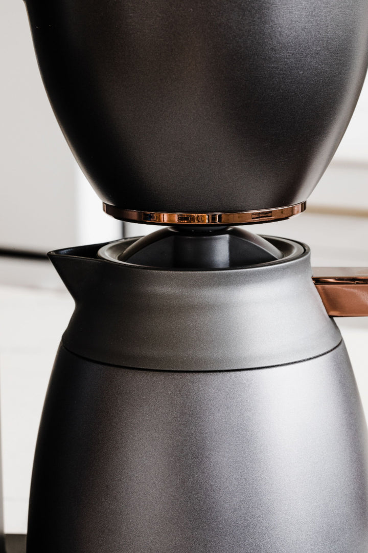 Café - Smart Drip 10-Cup Coffee Maker with WiFi - Matte Black_5