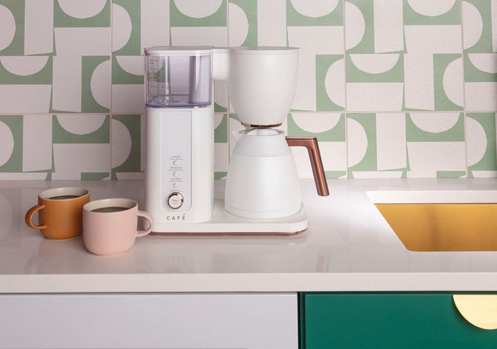 Café - Smart Drip 10-Cup Coffee Maker with Wi-Fi - Matte White_17