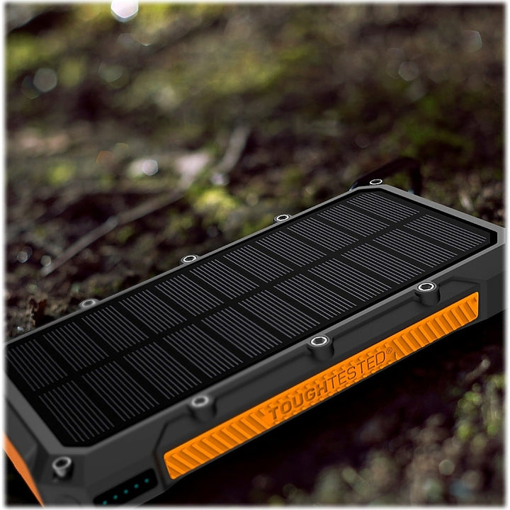 ToughTested - ROC16 16,000 mAh Portable Charger for Most USB-Enabled Devices - Black/Orange_7