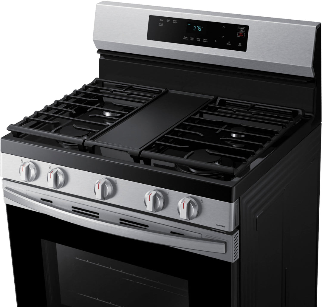 Samsung - 6.0 cu. ft. Freestanding Gas Range with WiFi and Integrated Griddle - Stainless steel_4