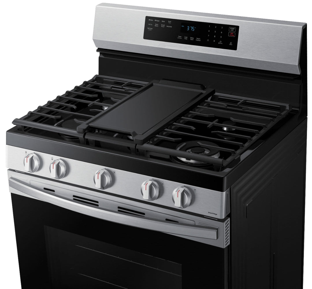 Samsung - 6.0 cu. ft. Freestanding Gas Range with WiFi, No-Preheat Air Fry & Convection - Stainless steel_5