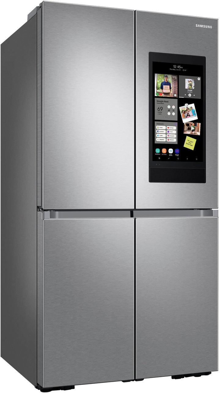 Samsung - 29 cu. ft. Smart 4-Door Flex™ refrigerator with Family Hub™ and Beverage Center - Stainless steel_2