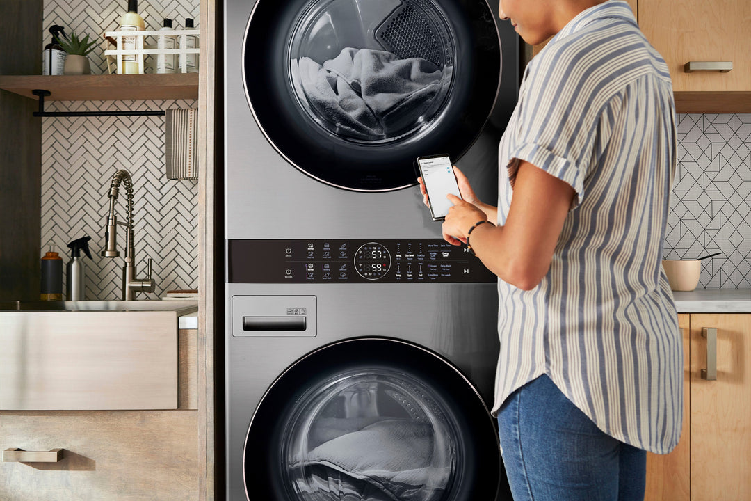 LG - 4.5 Cu. Ft. HE Smart Front Load Washer and 7.4 Cu. Ft. Electric Dryer WashTower with Built-In Intelligence - Graphite steel_4