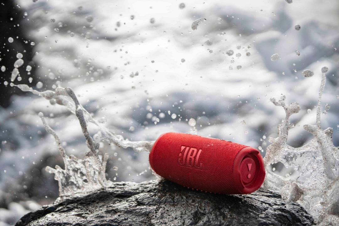 JBL - CHARGE5 Portable Waterproof Speaker with Powerbank - Red_7
